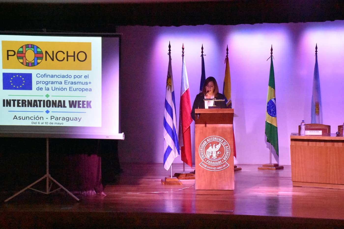 Poncho International Week