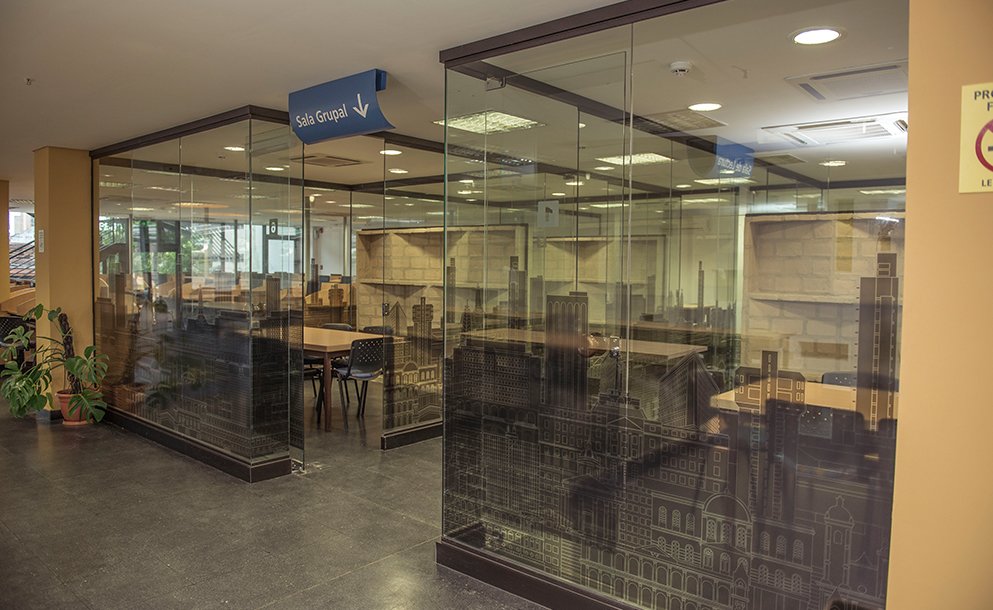 Espacios de estudio de la biblioteca
