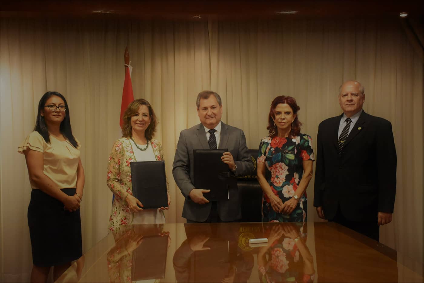 Convenio Corte Suprema Justicia bg.JPG