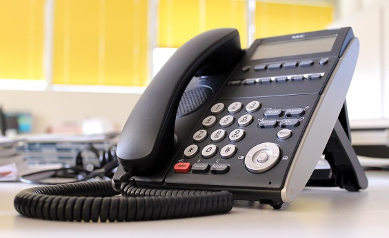 slider - telefono .jpg